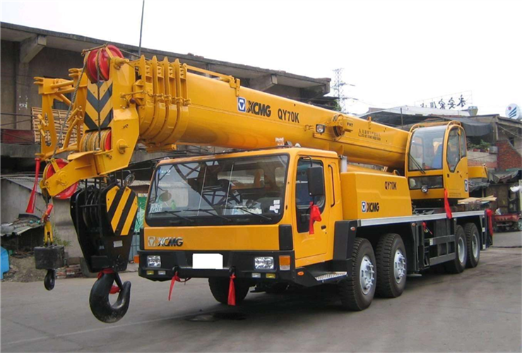 蔡甸区吊车出租选择重点