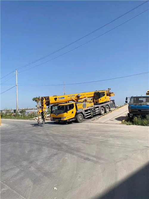 蔡甸区吊车作业时，可能会产生哪些额外收费项目？