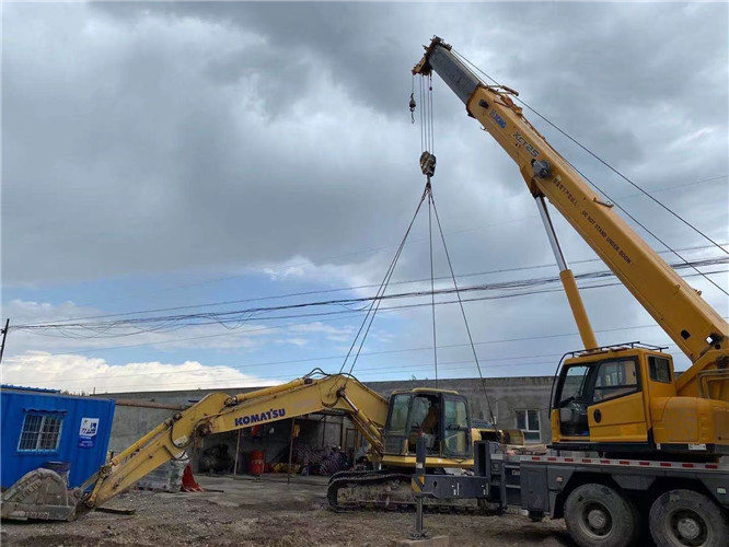 蔡甸区25吨吊车的工作半径是多少？