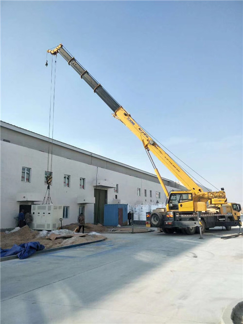 蔡甸区“超载就喊停”—— 吊车的 “重量保镖” 技术